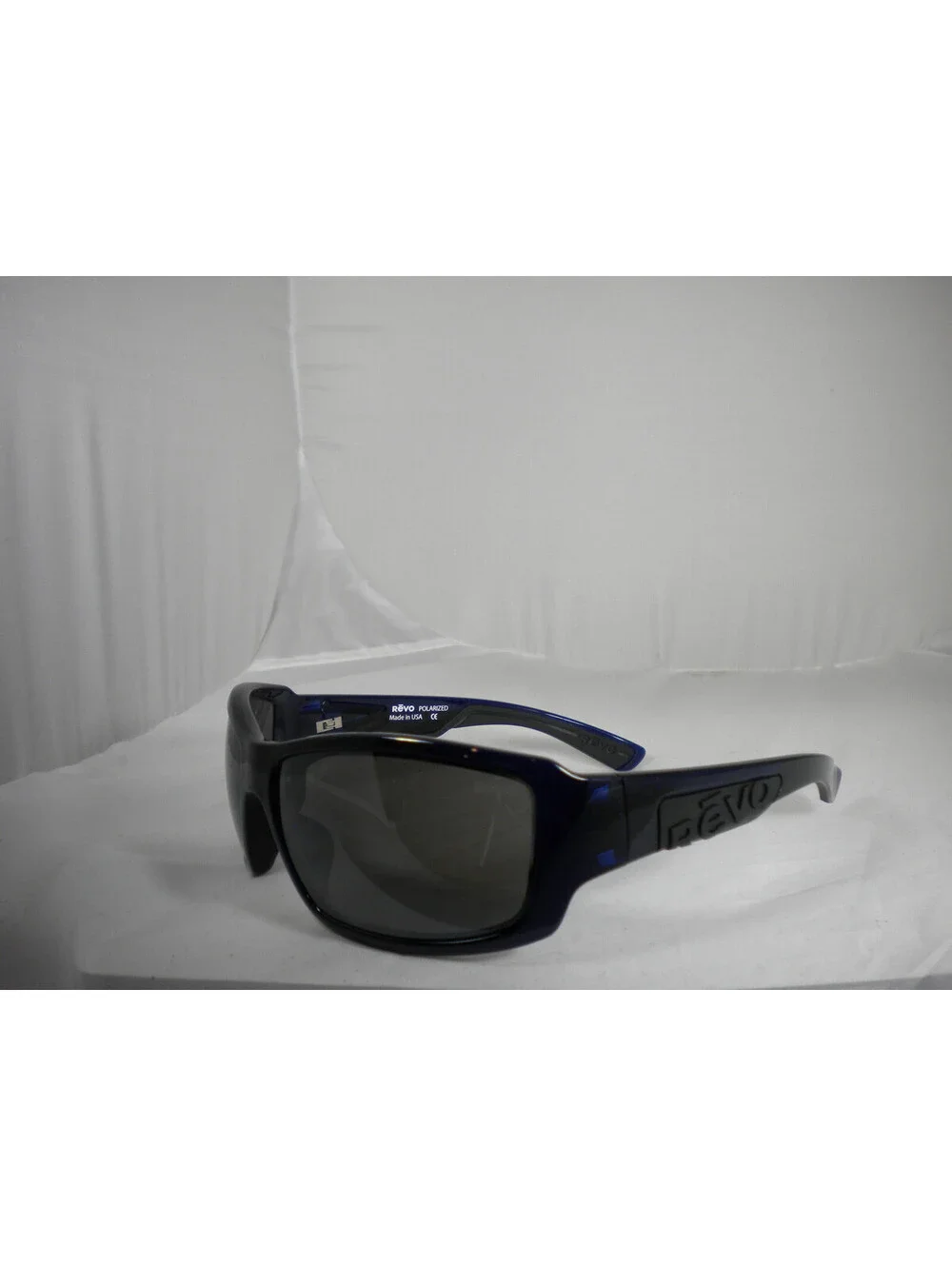 REVO RE 1005 05 STRAIGHTSHOT Polarized Navy Crystal Graphite (R-08)